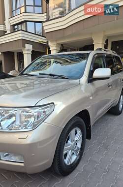 Позашляховик / Кросовер Toyota Land Cruiser 2008 в Києві