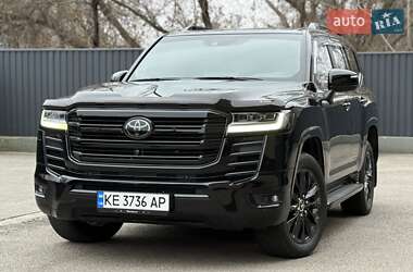 Внедорожник / Кроссовер Toyota Land Cruiser 2022 в Днепре