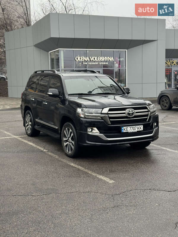 Toyota Land Cruiser 2018