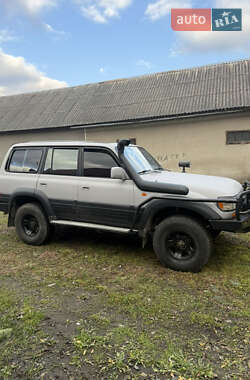 Позашляховик / Кросовер Toyota Land Cruiser 1997 в Лазещині