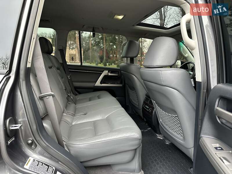 Внедорожник / Кроссовер Toyota Land Cruiser 2008 в Харькове