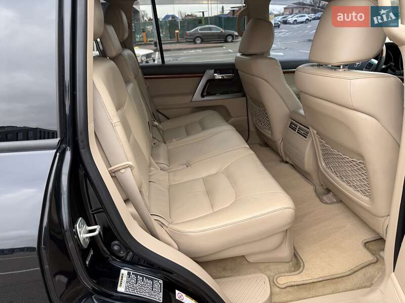 Позашляховик / Кросовер Toyota Land Cruiser 2013 в Києві