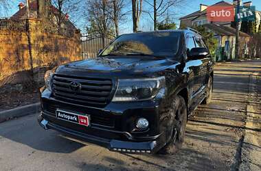 Внедорожник / Кроссовер Toyota Land Cruiser 2012 в Киеве