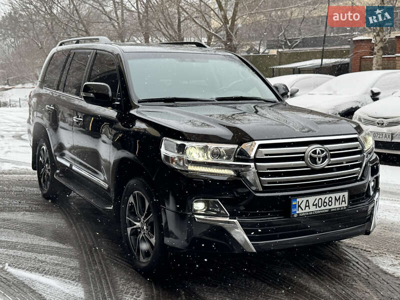 Позашляховик / Кросовер Toyota Land Cruiser 2020 в Києві фото 2 Позашляховик / Кросовер Toyota Land Cruiser 2020 в Києві