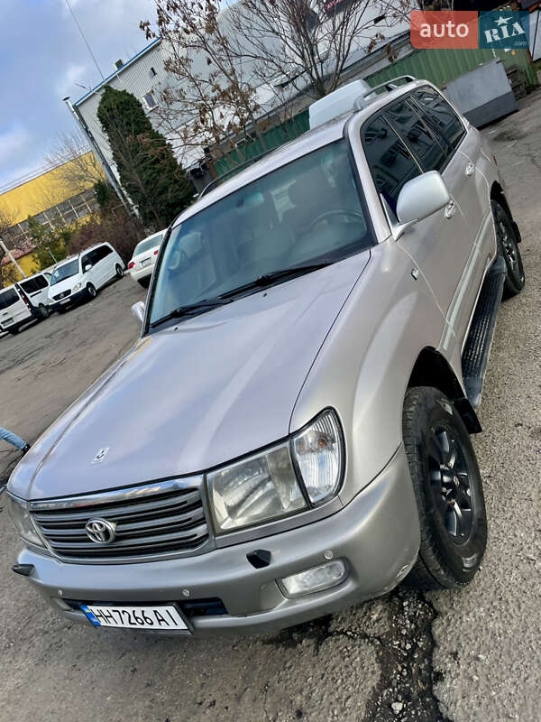Toyota Land Cruiser 2003 Toyota Land Cruiser 2003
