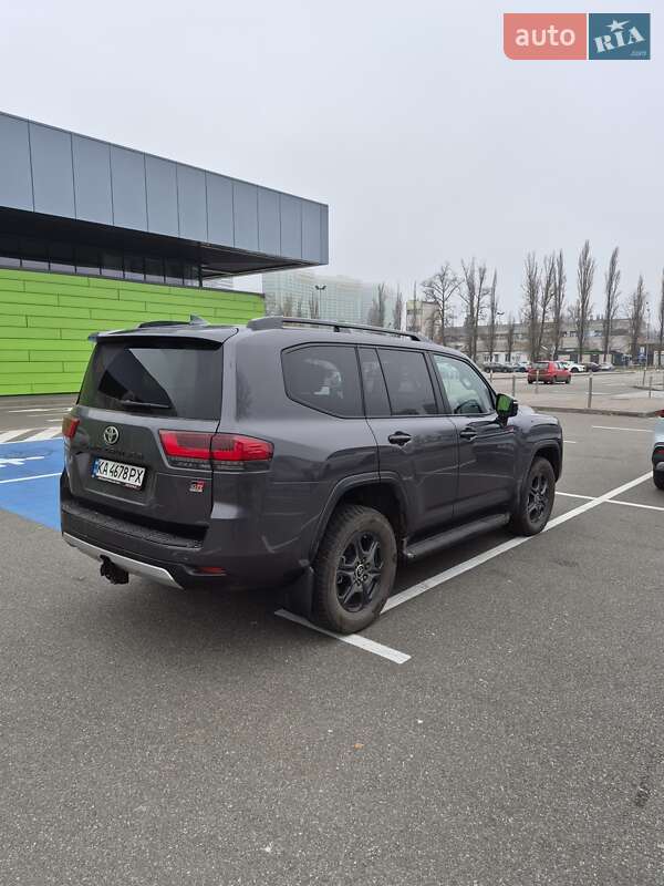 Внедорожник / Кроссовер Toyota Land Cruiser 2023 в Киеве