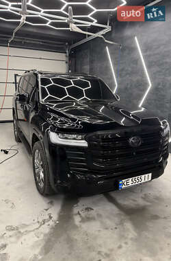 Внедорожник / Кроссовер Toyota Land Cruiser 2023 в Днепре