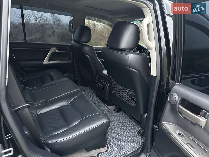 Позашляховик / Кросовер Toyota Land Cruiser 2011 в Одесі