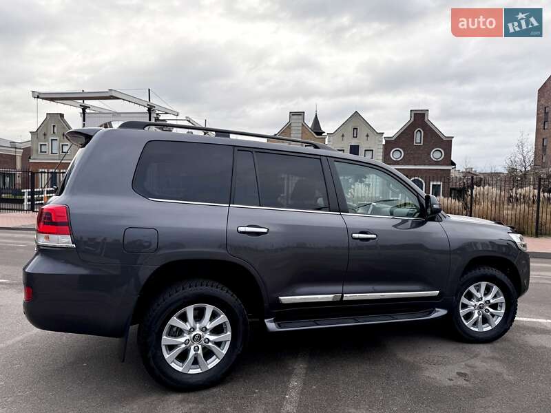 Внедорожник / Кроссовер Toyota Land Cruiser 2020 в Киеве