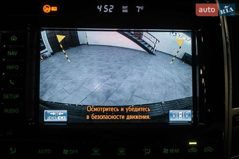 Позашляховик / Кросовер Toyota Land Cruiser 2012 в Одесі фото 45 Позашляховик / Кросовер Toyota Land Cruiser 2012 в Одесі