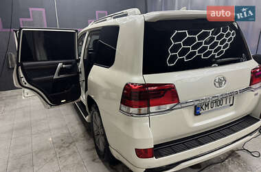 Внедорожник / Кроссовер Toyota Land Cruiser 2017 в Житомире