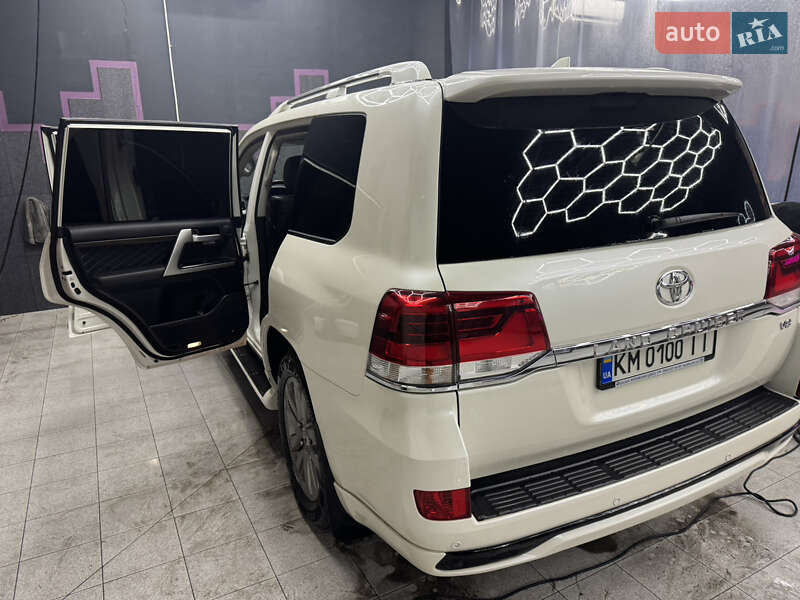 Внедорожник / Кроссовер Toyota Land Cruiser 2017 в Житомире