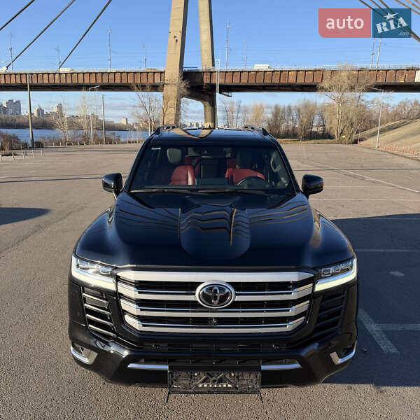 Внедорожник / Кроссовер Toyota Land Cruiser 2023 в Киеве