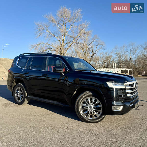 Внедорожник / Кроссовер Toyota Land Cruiser 2023 в Киеве