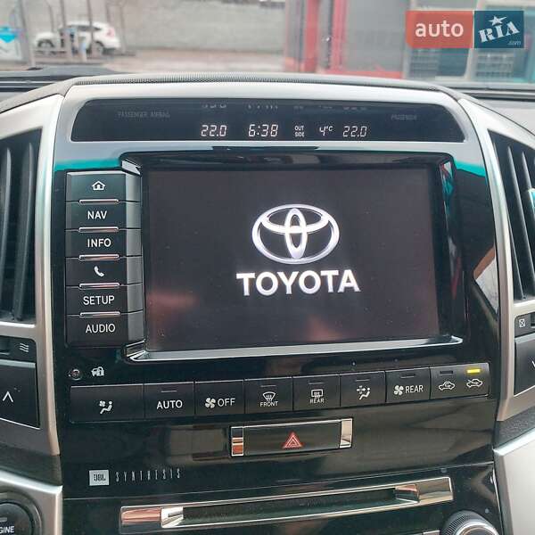 Позашляховик / Кросовер Toyota Land Cruiser 2012 в Рівному фото 28 Позашляховик / Кросовер Toyota Land Cruiser 2012 в Рівному