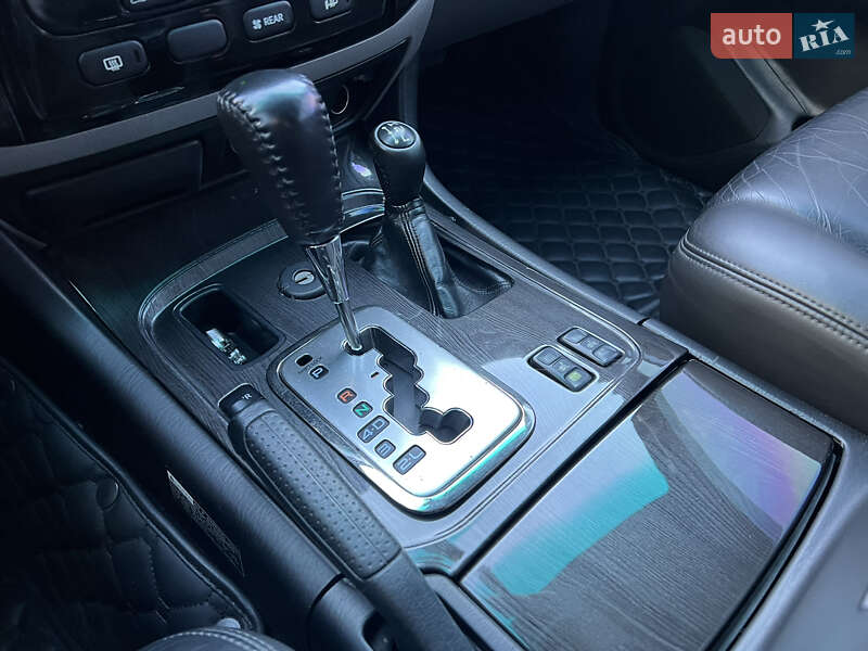 Позашляховик / Кросовер Toyota Land Cruiser 2004 в Дніпрі фото 10 Позашляховик / Кросовер Toyota Land Cruiser 2004 в Дніпрі