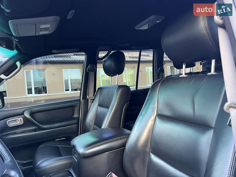 Позашляховик / Кросовер Toyota Land Cruiser 2004 в Дніпрі фото 14 Позашляховик / Кросовер Toyota Land Cruiser 2004 в Дніпрі