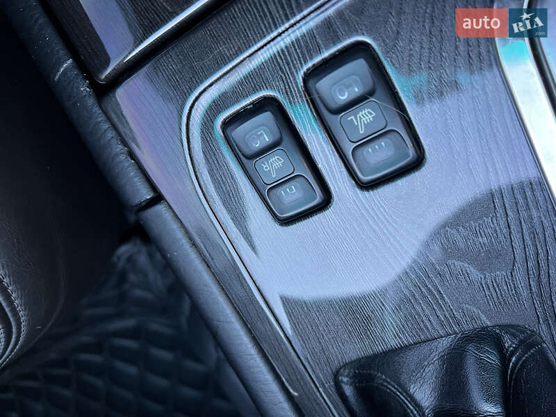 Позашляховик / Кросовер Toyota Land Cruiser 2004 в Дніпрі фото 35 Позашляховик / Кросовер Toyota Land Cruiser 2004 в Дніпрі