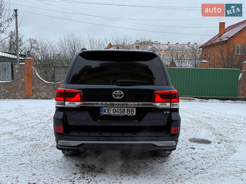 Внедорожник / Кроссовер Toyota Land Cruiser 2016 в Киеве