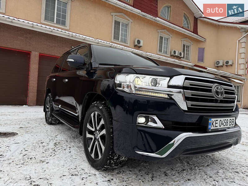 Внедорожник / Кроссовер Toyota Land Cruiser 2016 в Киеве
