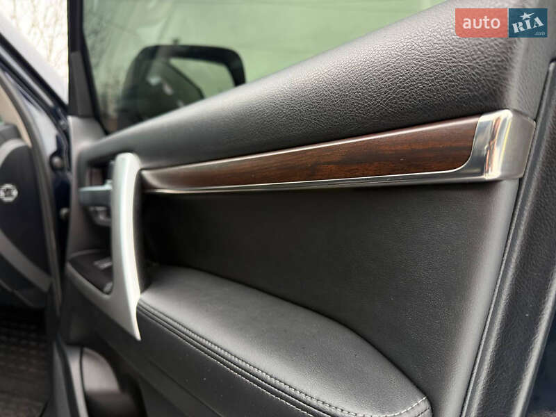 Внедорожник / Кроссовер Toyota Land Cruiser 2016 в Киеве