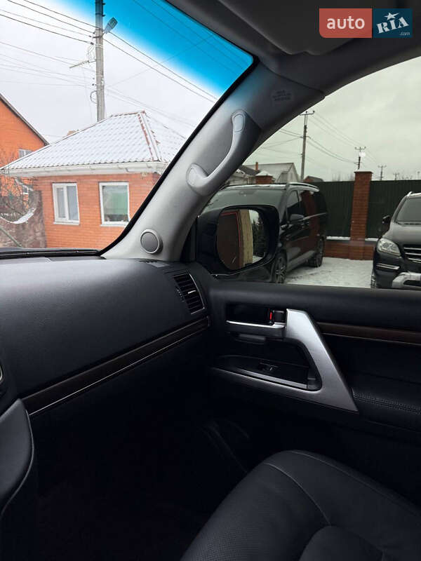 Внедорожник / Кроссовер Toyota Land Cruiser 2016 в Киеве