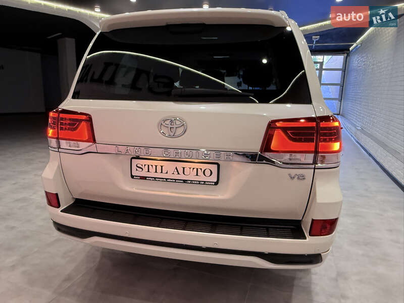 Внедорожник / Кроссовер Toyota Land Cruiser 2017 в Одессе