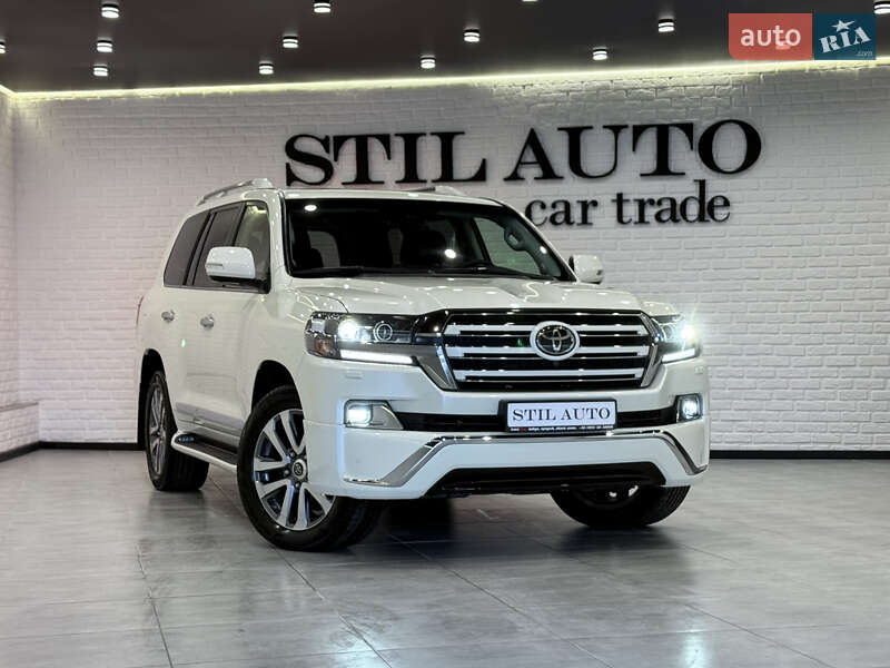 Внедорожник / Кроссовер Toyota Land Cruiser 2017 в Одессе