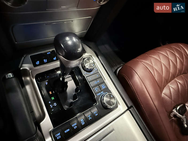 Внедорожник / Кроссовер Toyota Land Cruiser 2017 в Одессе