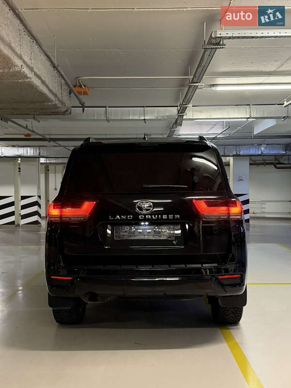 Внедорожник / Кроссовер Toyota Land Cruiser 2021 в Киеве фото 11 Внедорожник / Кроссовер Toyota Land Cruiser 2021 в Киеве