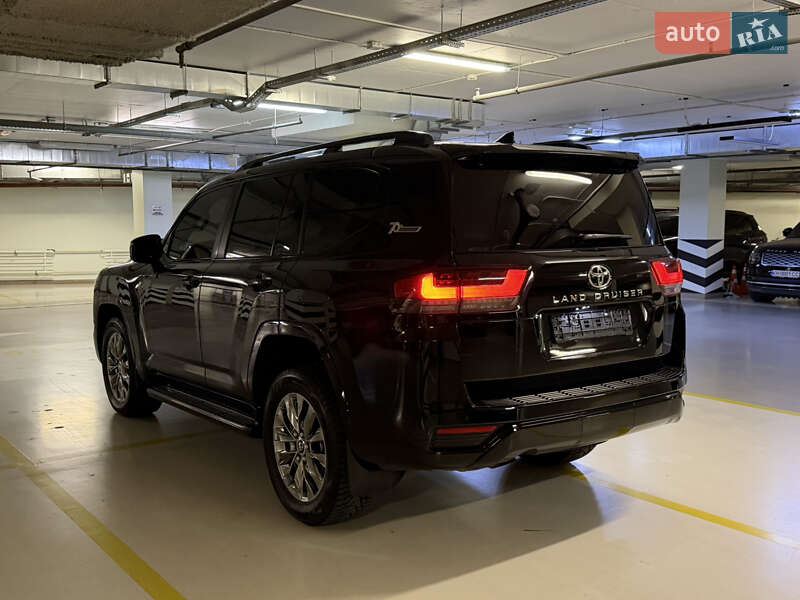 Внедорожник / Кроссовер Toyota Land Cruiser 2021 в Киеве фото 12 Внедорожник / Кроссовер Toyota Land Cruiser 2021 в Киеве