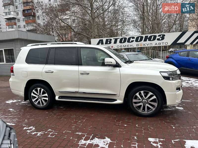 Внедорожник / Кроссовер Toyota Land Cruiser 2017 в Одессе