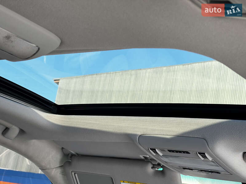 Внедорожник / Кроссовер Toyota Land Cruiser 2008 в Киеве