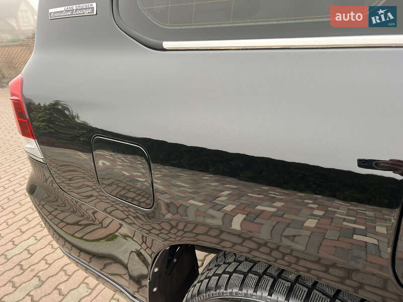 Внедорожник / Кроссовер Toyota Land Cruiser 2007 в Черновцах