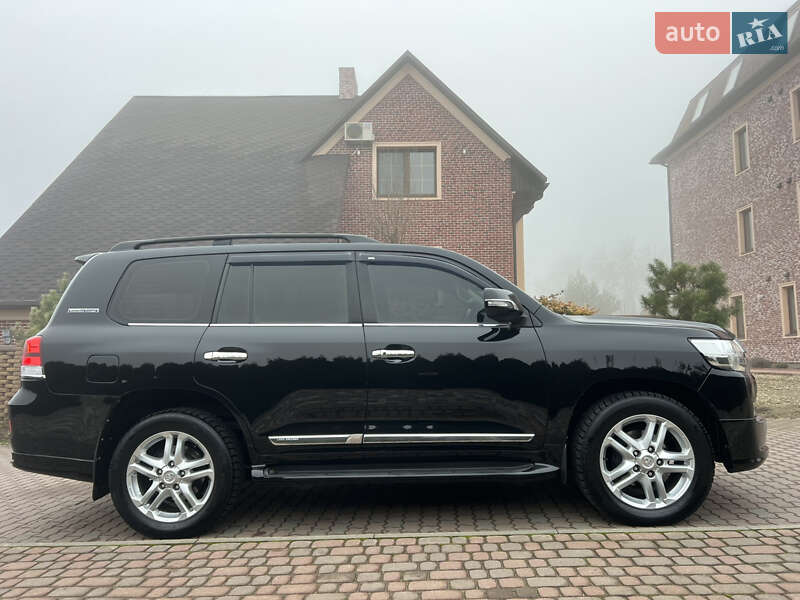 Внедорожник / Кроссовер Toyota Land Cruiser 2007 в Черновцах