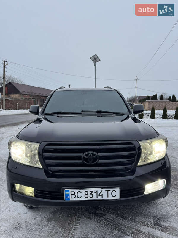 Позашляховик / Кросовер Toyota Land Cruiser 2008 в Києві