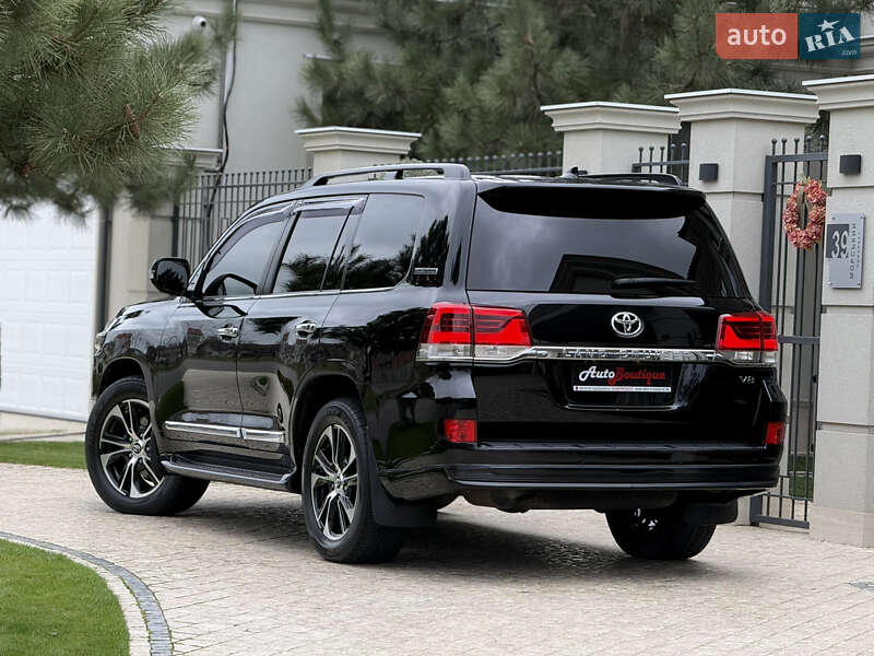 Позашляховик / Кросовер Toyota Land Cruiser 2015 в Одесі