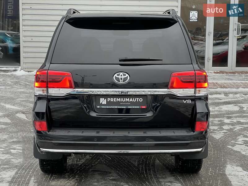 Позашляховик / Кросовер Toyota Land Cruiser 2016 в Києві фото 11 Позашляховик / Кросовер Toyota Land Cruiser 2016 в Києві