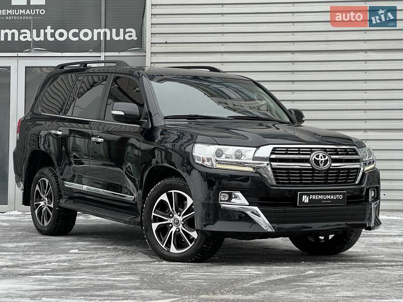 Позашляховик / Кросовер Toyota Land Cruiser 2016 в Києві фото 3 Позашляховик / Кросовер Toyota Land Cruiser 2016 в Києві