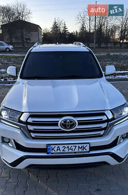 Внедорожник / Кроссовер Toyota Land Cruiser 2017 в Одессе
