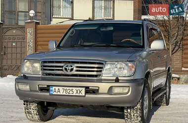 Позашляховик / Кросовер Toyota Land Cruiser 2006 в Борисполі