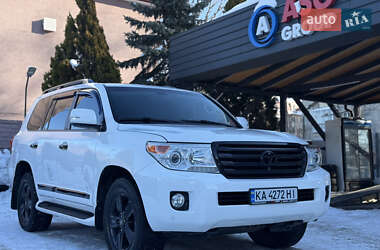 Позашляховик / Кросовер Toyota Land Cruiser 2013 в Львові