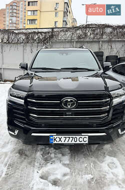 Позашляховик / Кросовер Toyota Land Cruiser 2019 в Києві