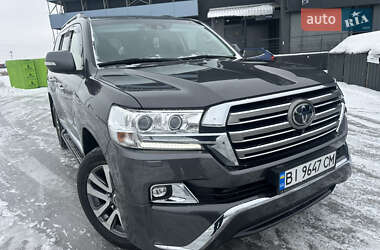Внедорожник / Кроссовер Toyota Land Cruiser 2018 в Киеве