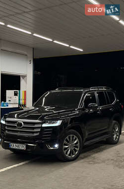 Внедорожник / Кроссовер Toyota Land Cruiser 2021 в Днепре