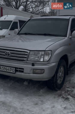 Позашляховик / Кросовер Toyota Land Cruiser 2003 в Києві