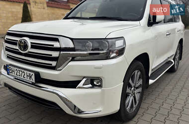 Внедорожник / Кроссовер Toyota Land Cruiser 2017 в Измаиле