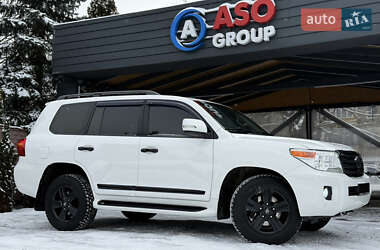 Внедорожник / Кроссовер Toyota Land Cruiser 2013 в Львове