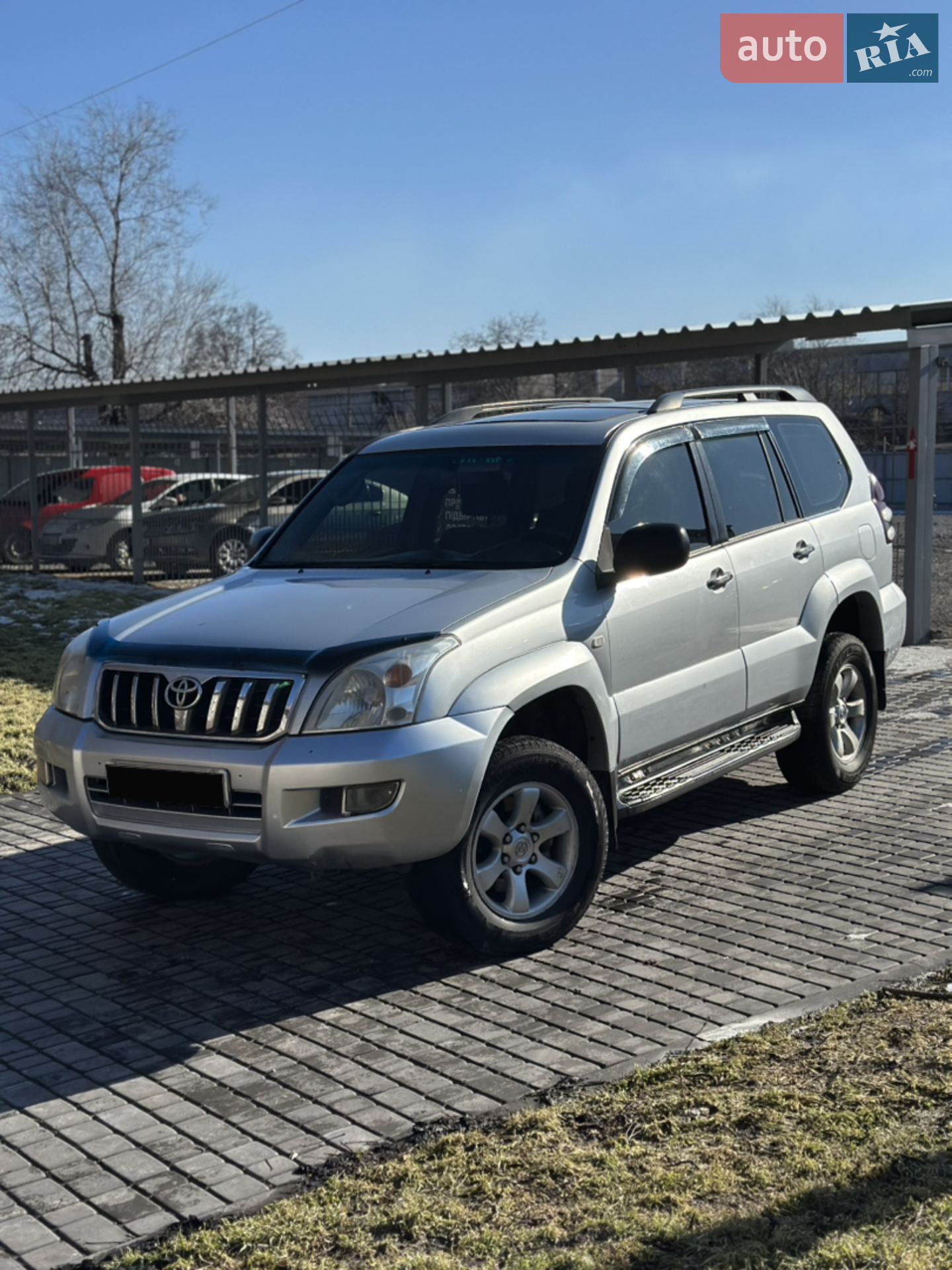 Toyota Land Cruiser 2004