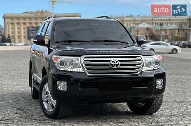 Внедорожник / Кроссовер Toyota Land Cruiser 2012 в Харькове
